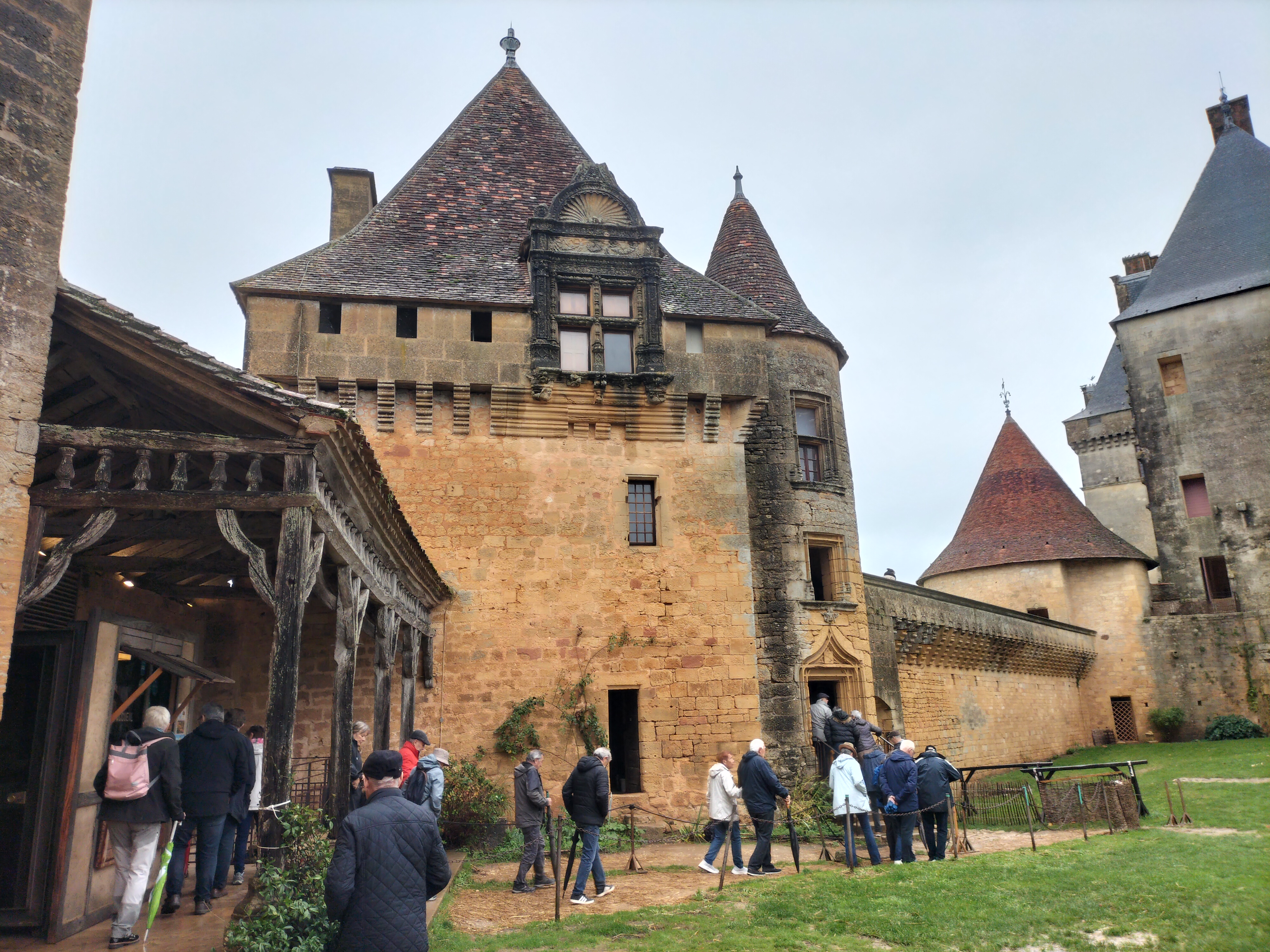 VISITES château DE BIRON