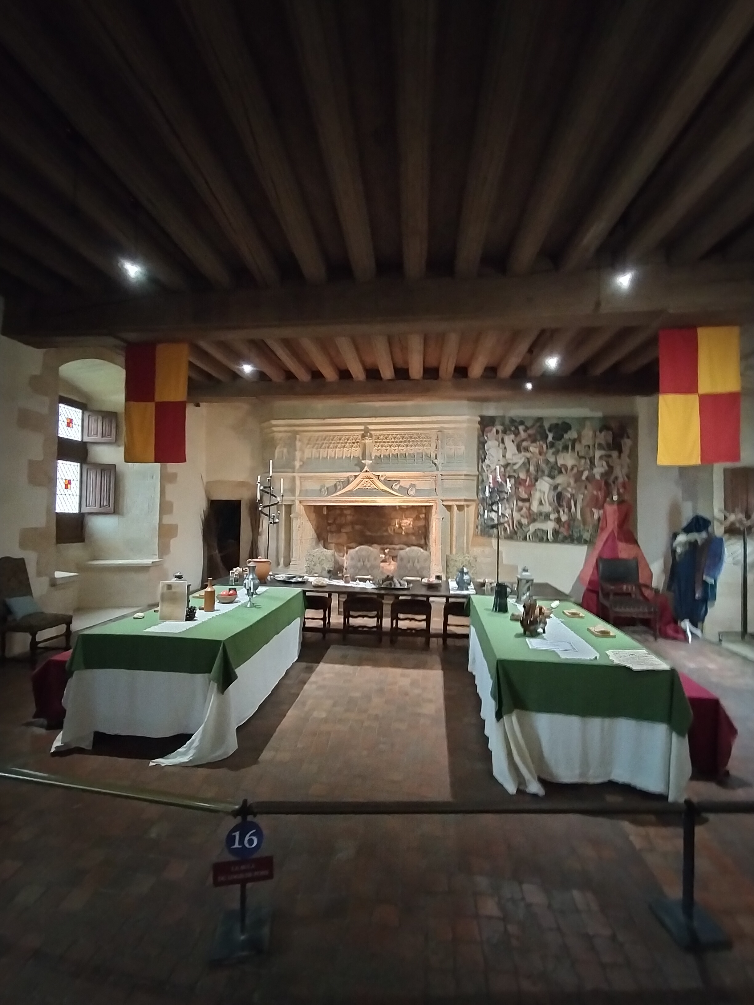 VISITES château DE BIRON