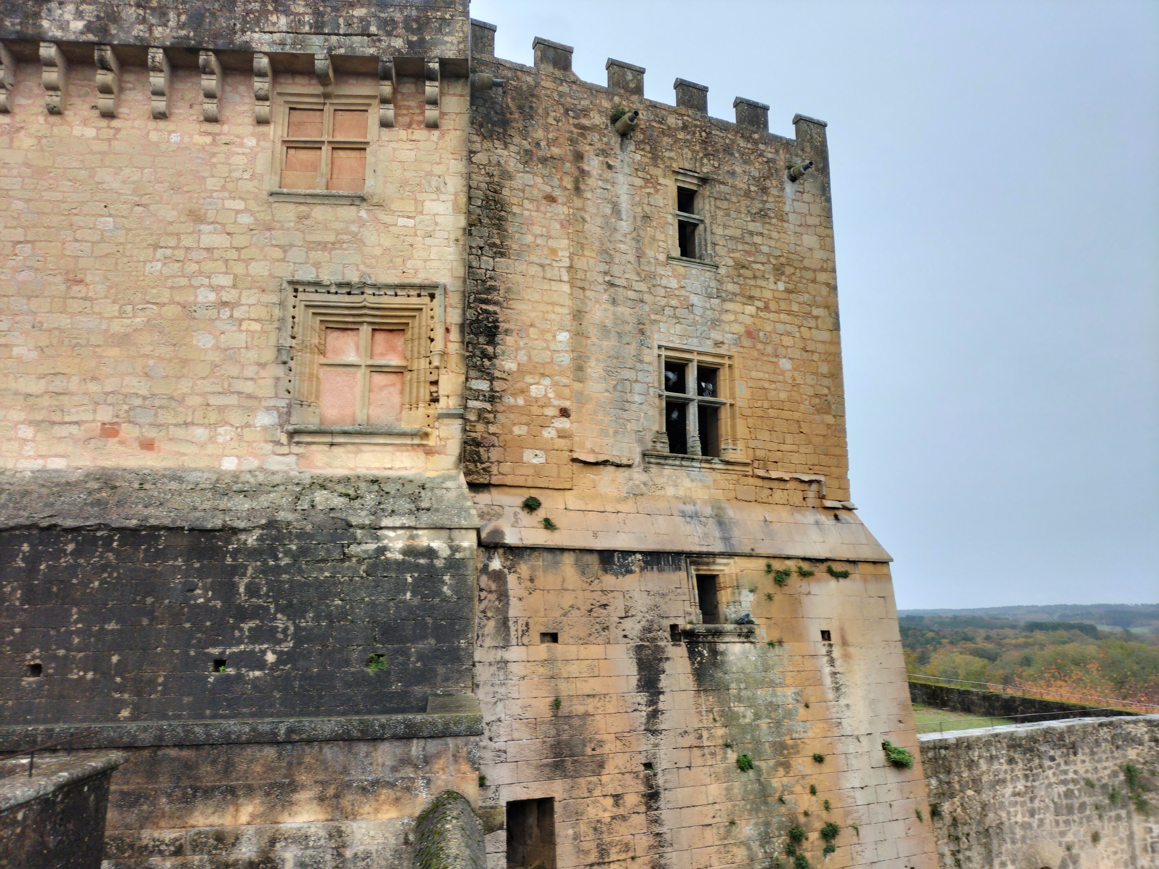 VISITES château DE BIRON
