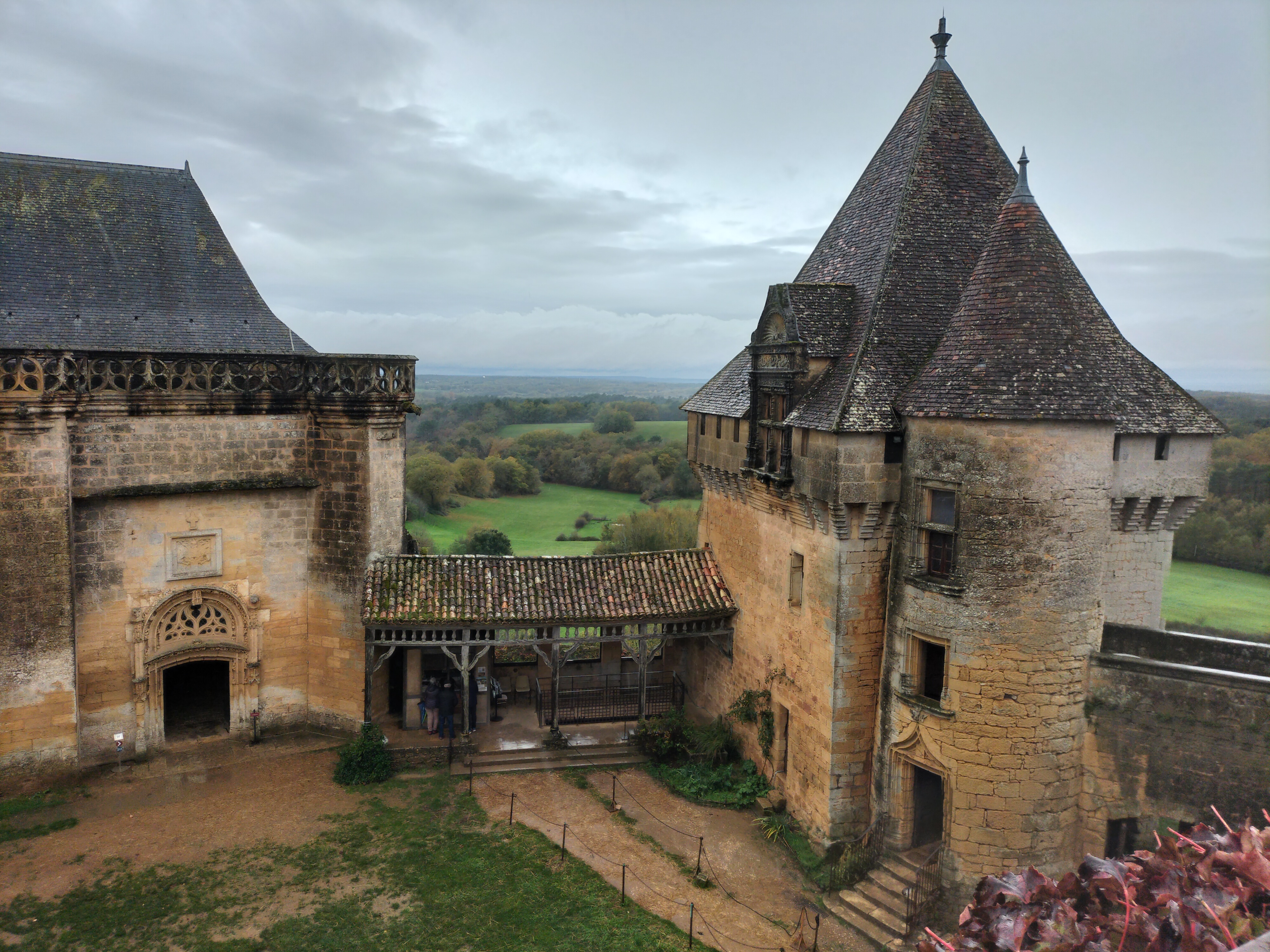 VISITES château DE BIRON