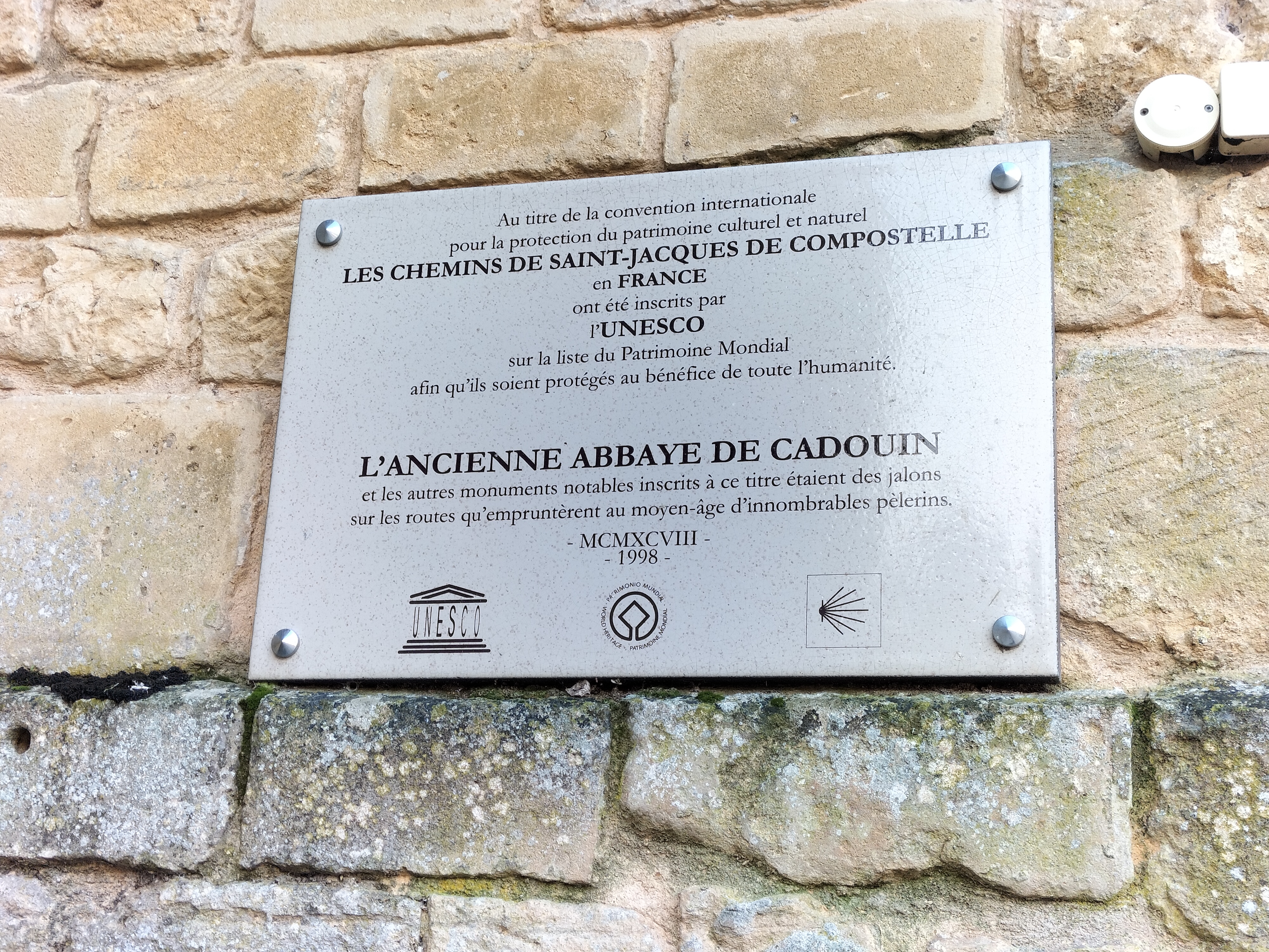 VISITES ABBAYE de CADOUIN