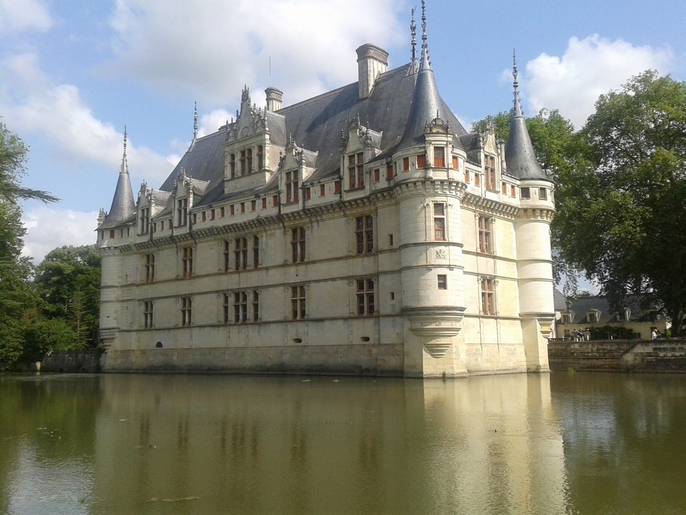 Chateau d'Azy le rideau